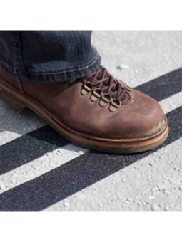 Rouleau d'antidérapant adhésif